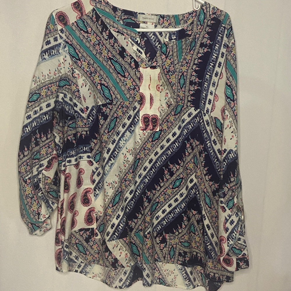 Van Heusen long sleeve women’s Hi Low blouse